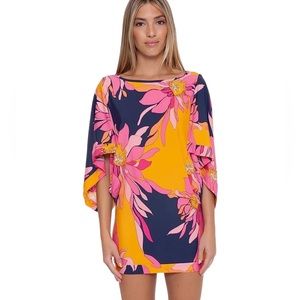 Trina Turk Classic Tunic in “Breeze”